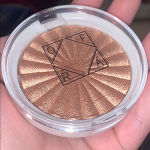 OFRA nikkitutorialsXOFRA highlighter